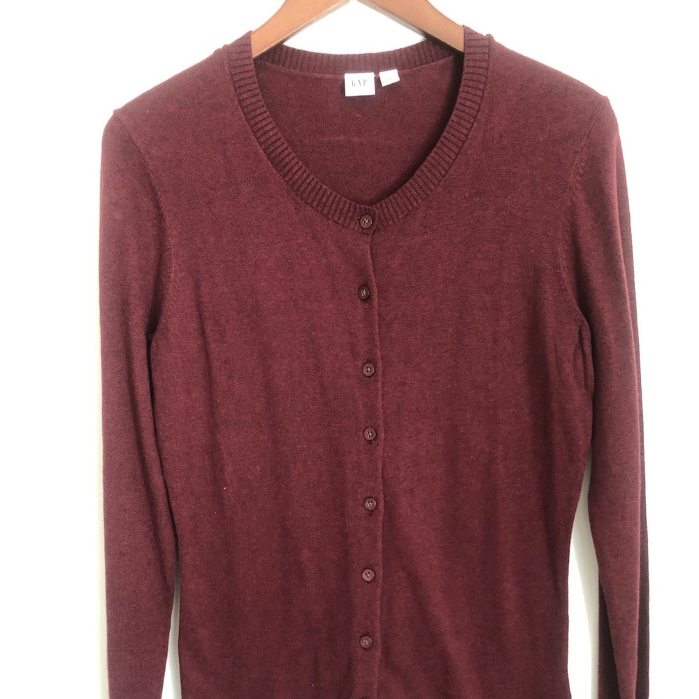 Gap sweater cardigan burgundy